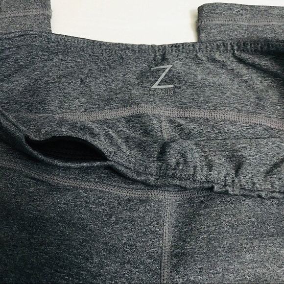 Zella Capri yoga/leggings - Picture 3 of 11